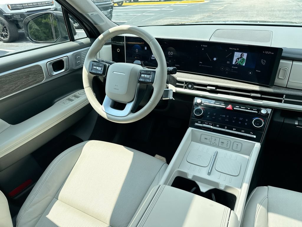 Used 2024 Hyundai Santa Fe Limited AWD/4WD image 19