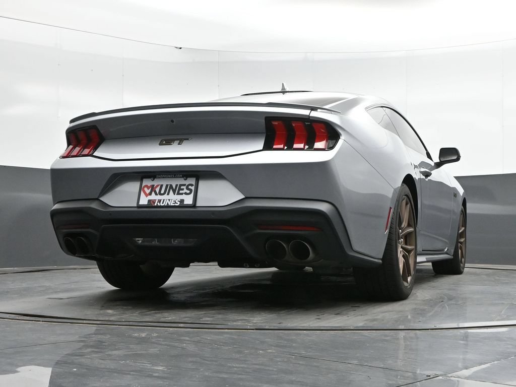 Used 2025 Ford Mustang GT Premium RWD image 42