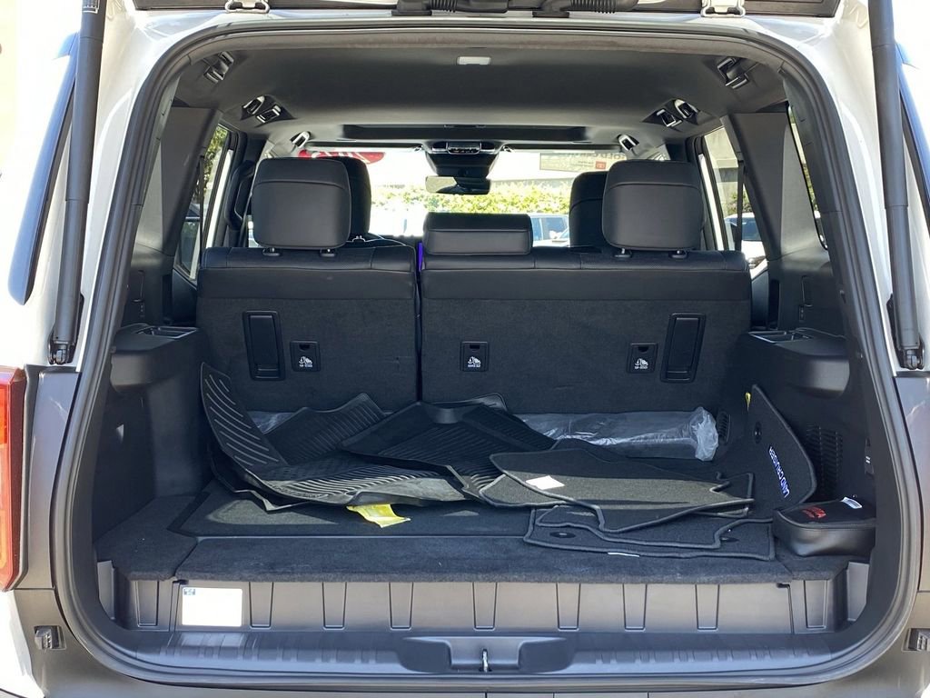 Certified 2025 Toyota Land Cruiser w/ Premium Package image 20