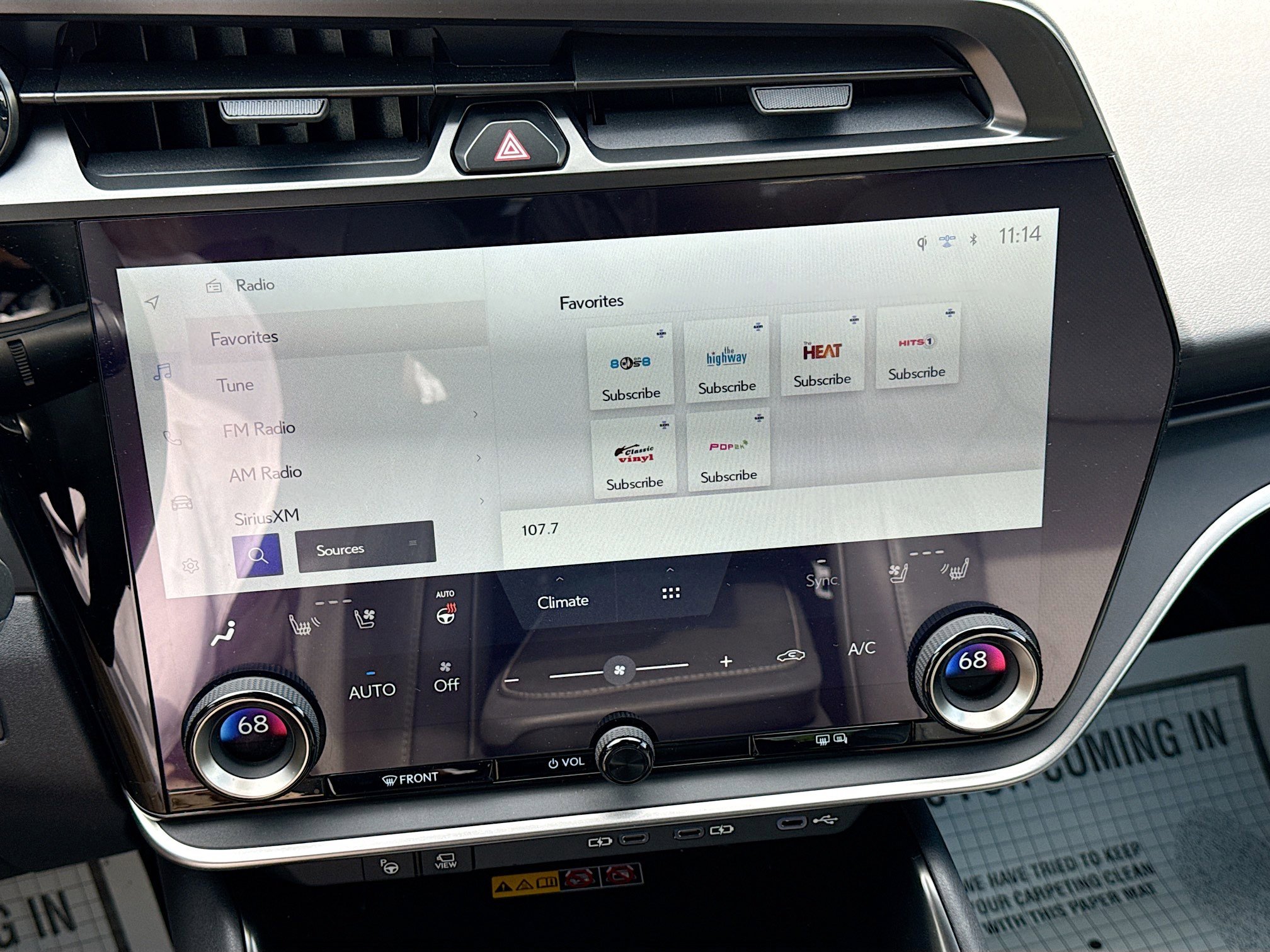 Used 2024 Lexus RZ 450e Premium image 32