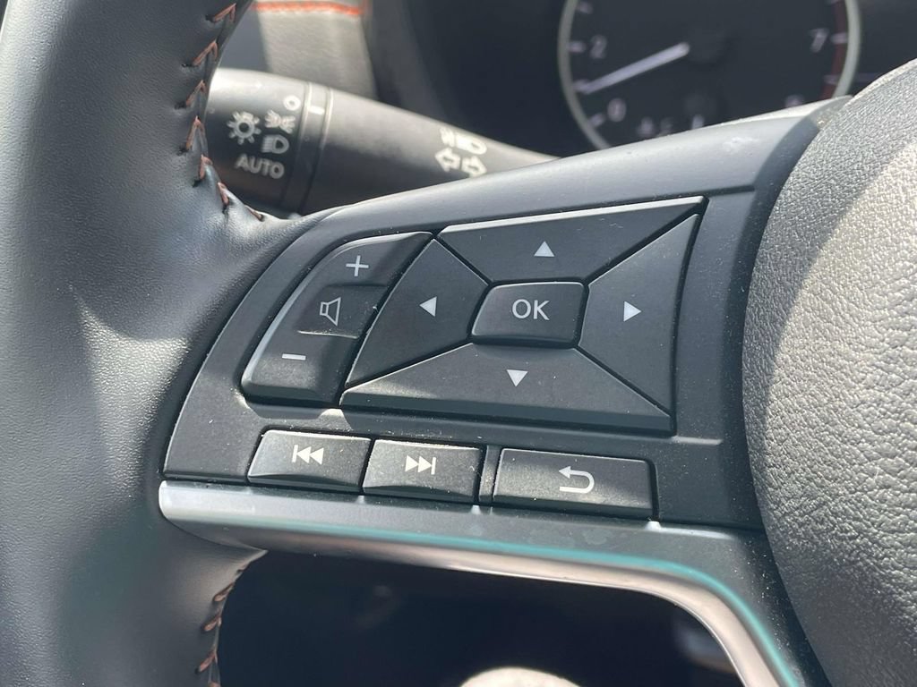 Used 2025 Nissan Sentra SR FWD image 20