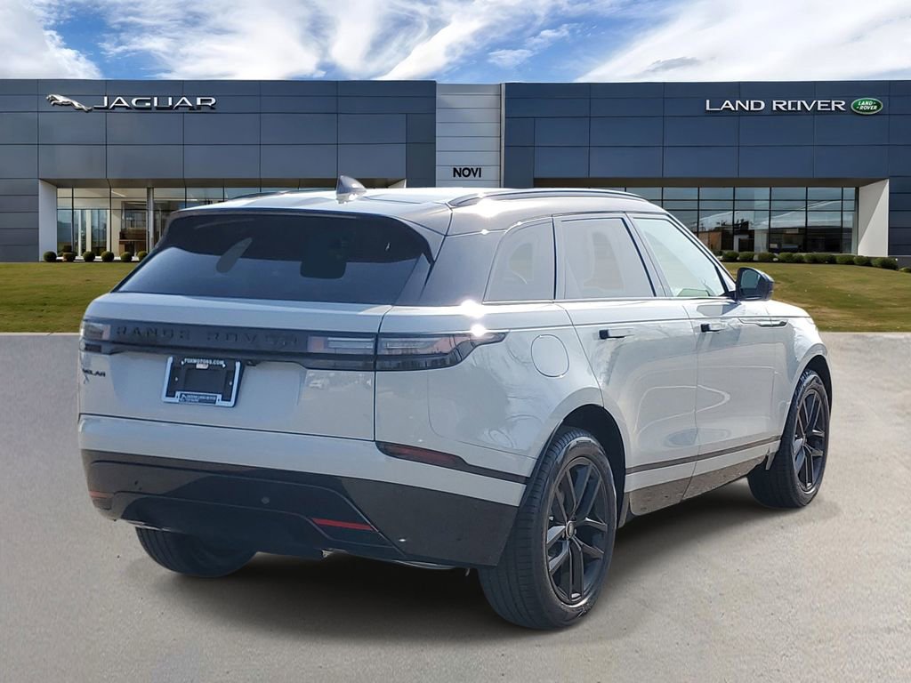 New 2026 Land Rover Range Rover Velar Dynamic SE AWD/4WD image 3