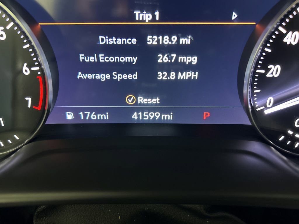 Used 2023 Buick Envision Avenir image 19