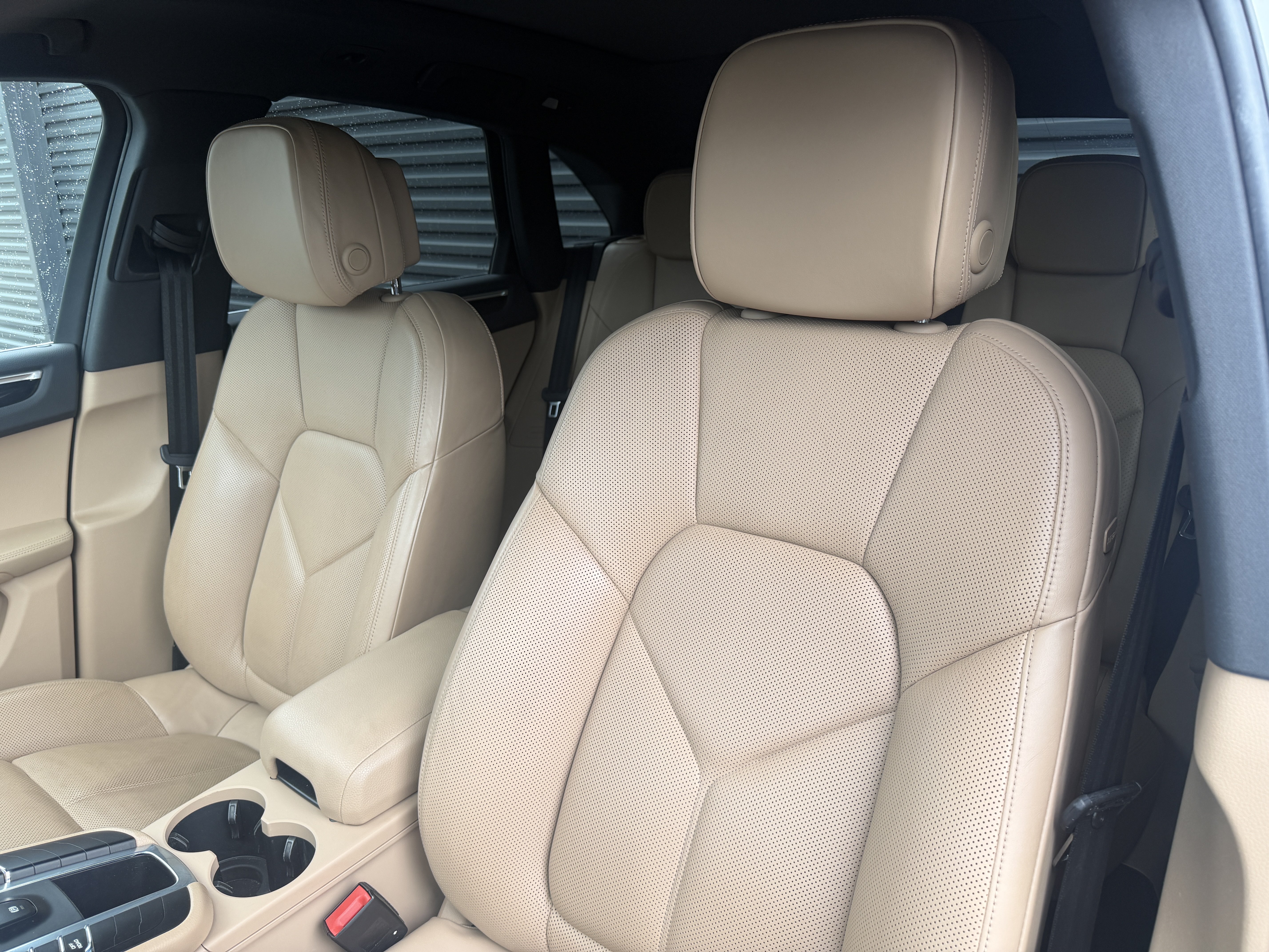 Used 2019 Porsche Macan S AWD/4WD image 13