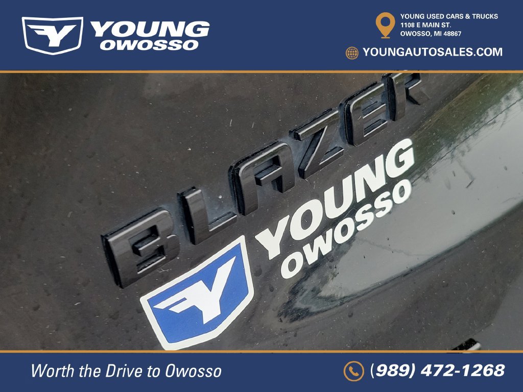 Used 2021 Chevrolet Blazer LT FWD image 9