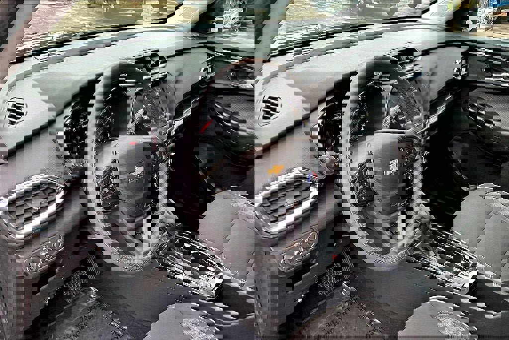 Used 2022 Chevrolet TrailBlazer LT w/ Driver Confidence Package image 14