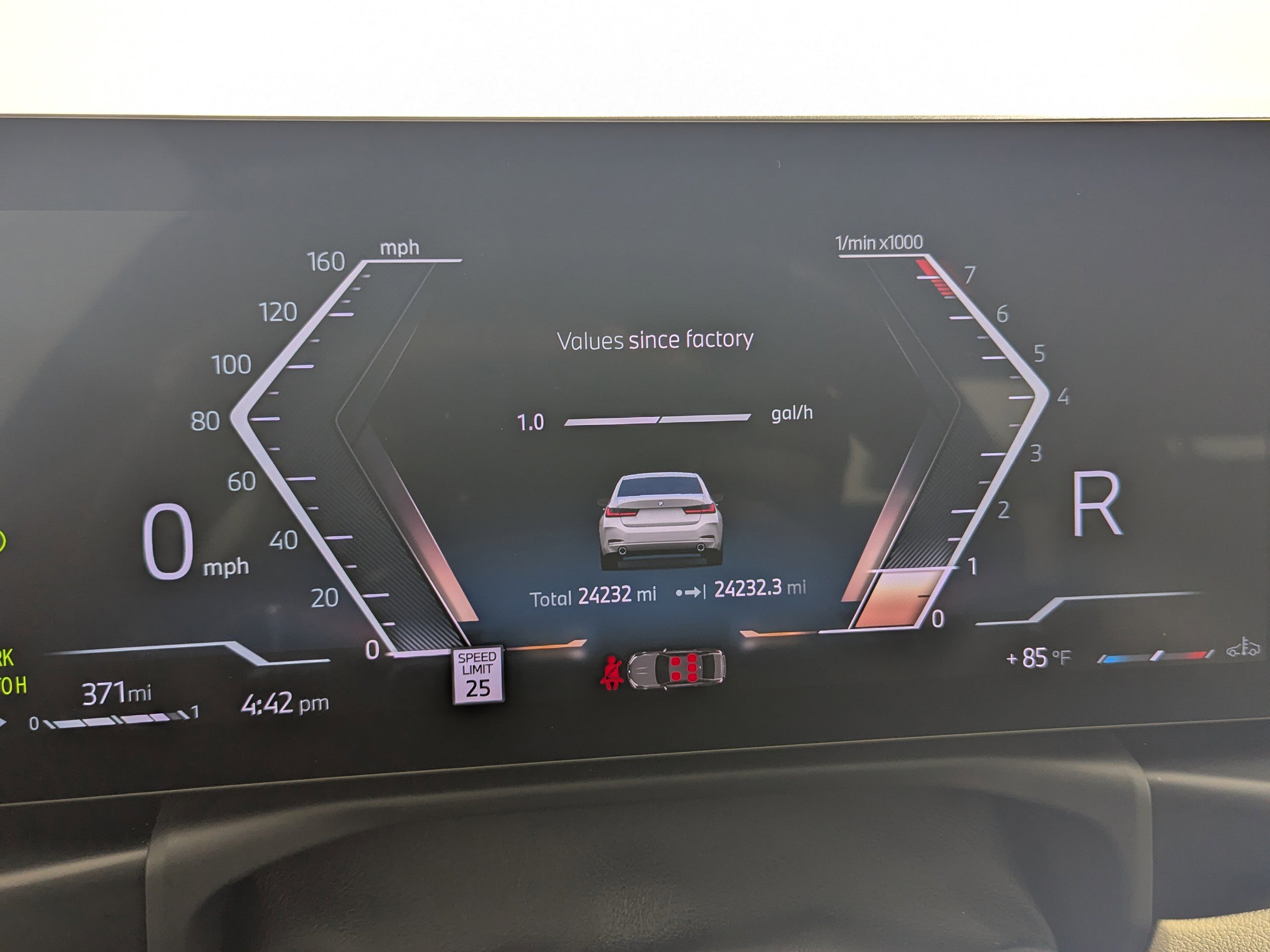 Used 2025 BMW 330i Sedan image 15