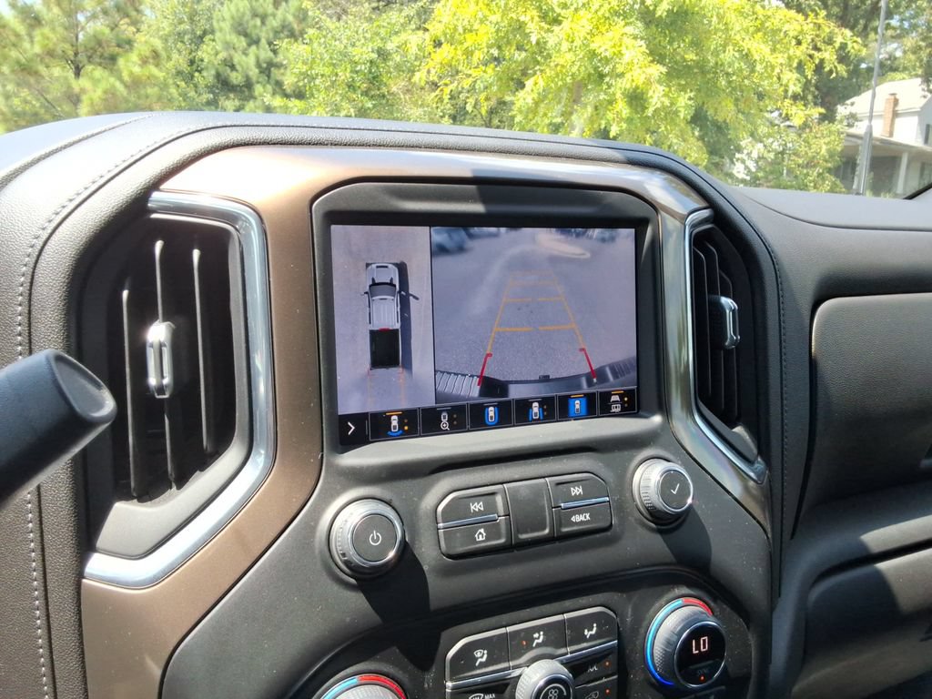 Certified 2022 Chevrolet Silverado 3500 High Country AWD/4WD image 32