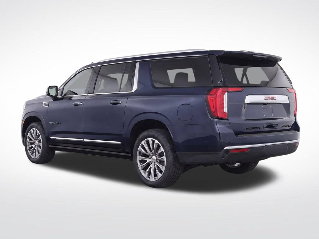 Certified 2023 GMC Yukon XL Denali w/ Denali Reserve Package AWD/4WD image 4