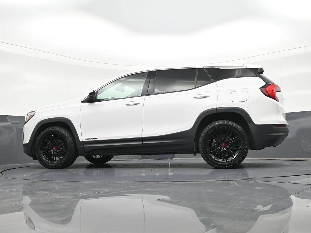 Used 2020 GMC Terrain SLE FWD image 24