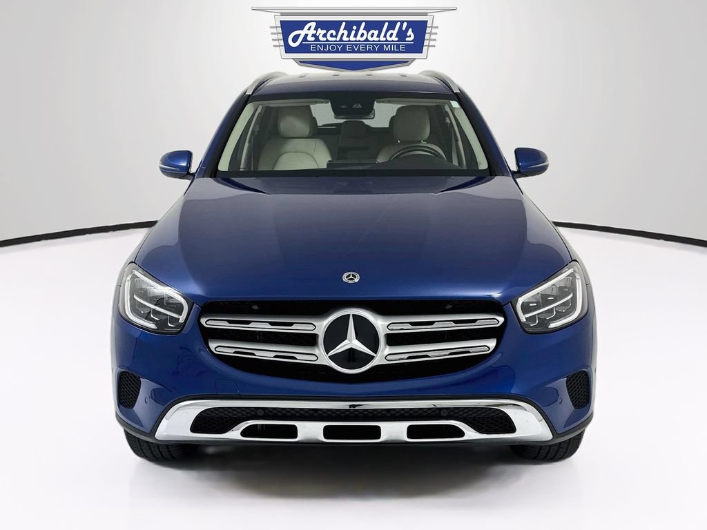 Used 2022 Mercedes-Benz GLC 300 4MATIC image 2
