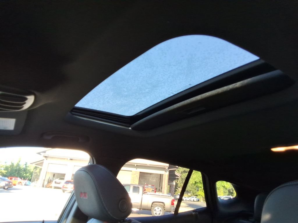 New 2026 Chevrolet Trax RS w/ Sunroof Package FWD image 23