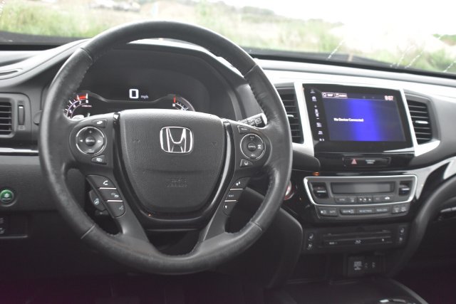 Used 2017 Honda Pilot Elite image 22