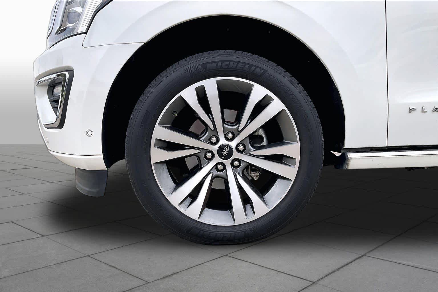 Used 2020 Ford Expedition Max Platinum AWD/4WD image 9