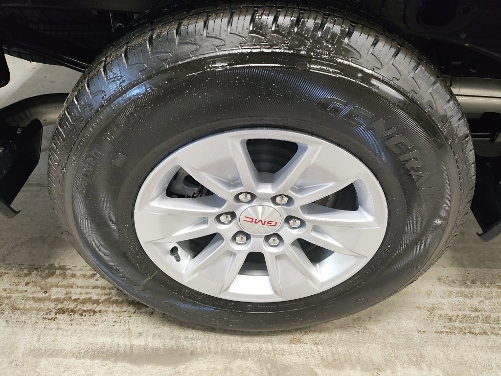 New 2026 GMC Sierra 1500 Pro w/ Pro Value Package image 3