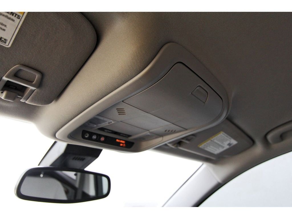 Used 2021 GMC Terrain SLE w/ Driver Convenience Package image 20