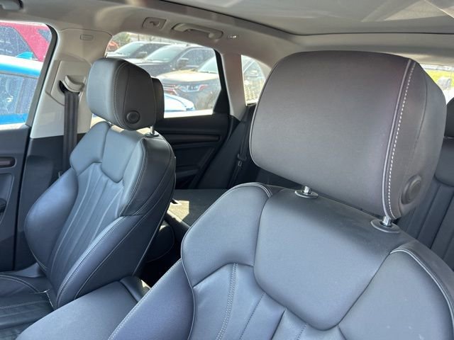 Used 2024 Audi Q5 2.0T Premium Plus image 6