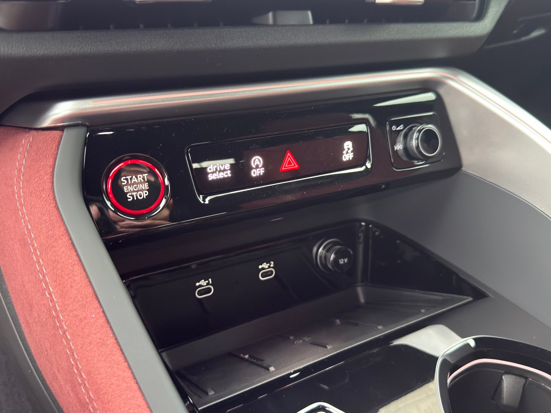 New 2026 Audi SQ5 Prestige AWD/4WD image 19
