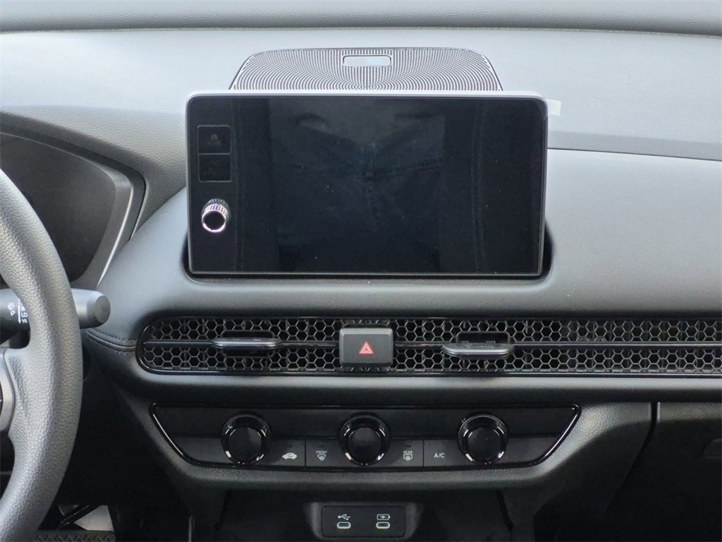 Used 2026 Honda HR-V LX image 9