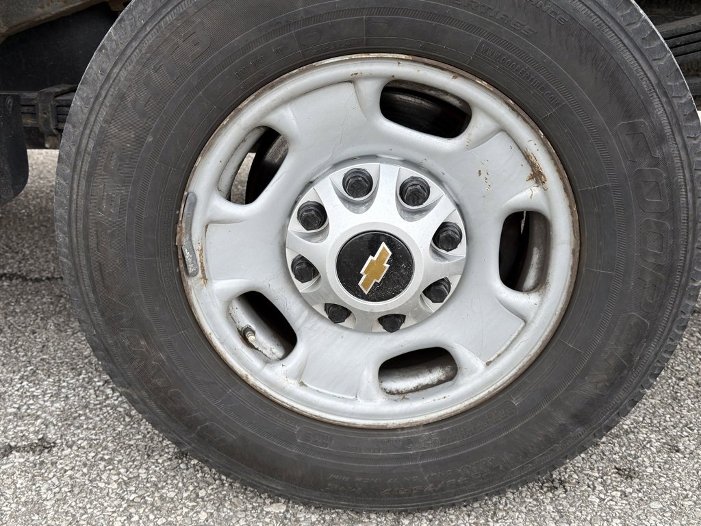 Used 2023 Chevrolet Silverado 2500 W/T w/ WT Fleet Convenience Package image 19