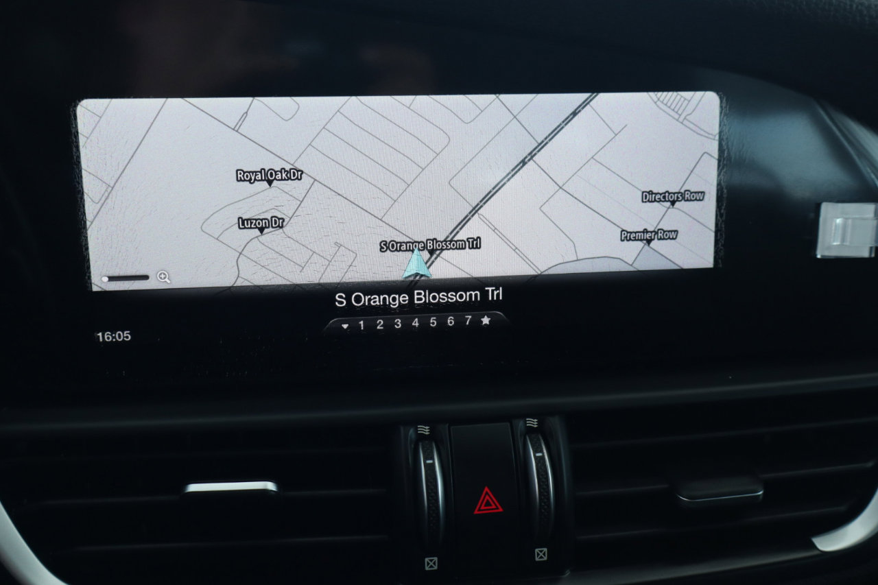 Used 2018 Alfa Romeo Giulia Ti Sport w/ Quick Order Package 22S Sport image 23