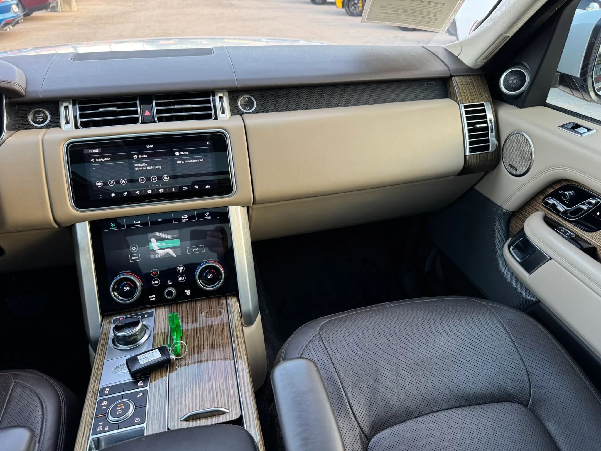 Used 2019 Land Rover Range Rover HSE AWD/4WD image 30