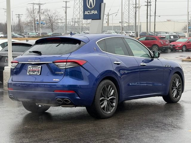 Used 2024 Maserati Levante GT Ultima AWD/4WD image 7