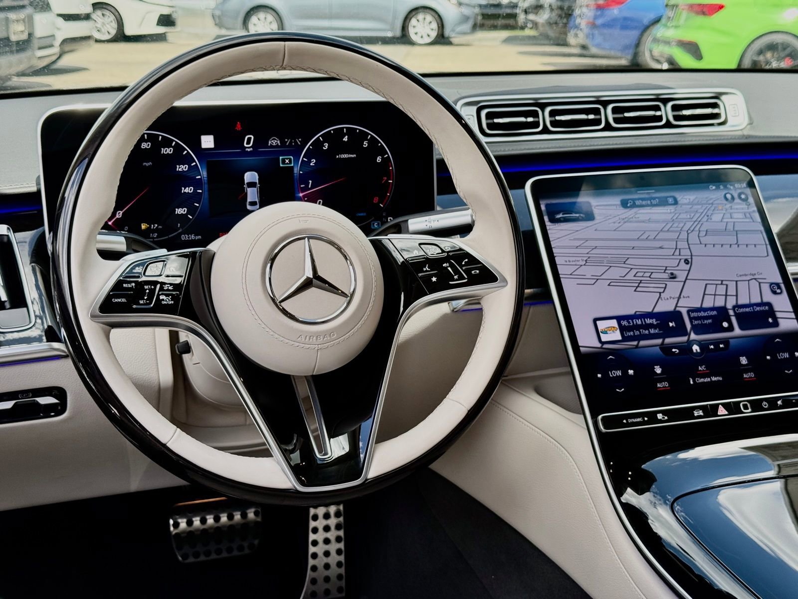 Used 2023 Mercedes-Benz S 500 4MATIC image 39