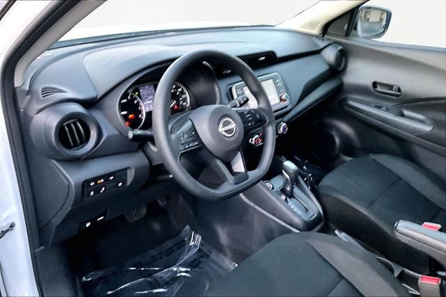 Used 2024 Nissan Kicks S image 12