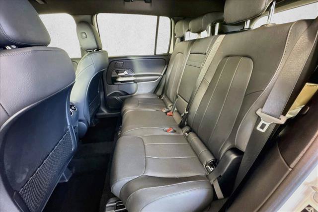 New 2026 Mercedes-Benz GLB 250 4MATIC image 21