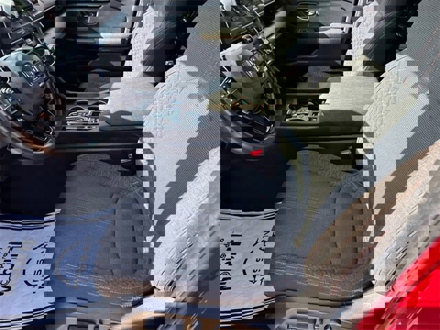 Used 2024 Honda Pilot Sport image 19