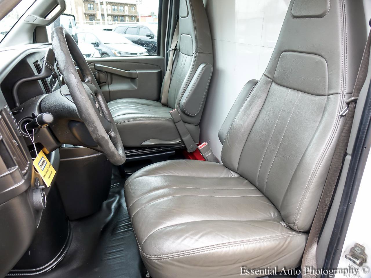 Used 2021 GMC Savana 3500 Extended w/ Power Convenience Package image 11