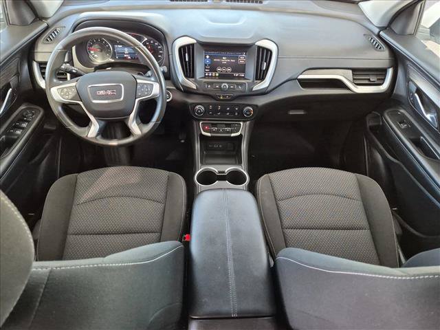 Used 2024 GMC Terrain SLE AWD/4WD image 17