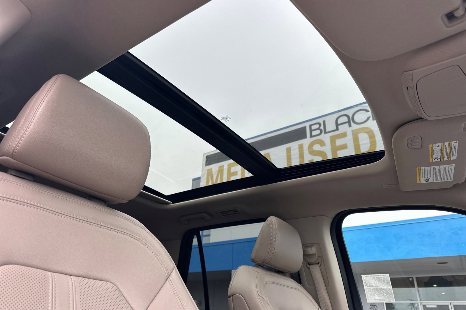 Used 2024 Ford Expedition Max Limited image 18