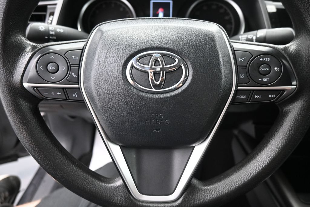Used 2024 Toyota Camry LE FWD image 16
