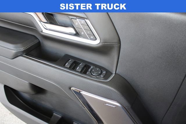 Used 2025 GMC Sierra 3500 Denali w/ Denali Reserve Package image 20