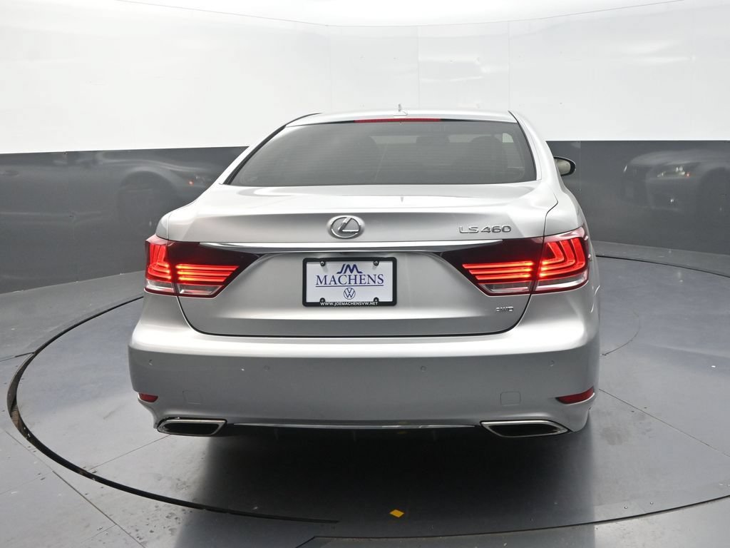 Used 2013 Lexus LS 460 AWD w/ F-Sport Pkg image 9
