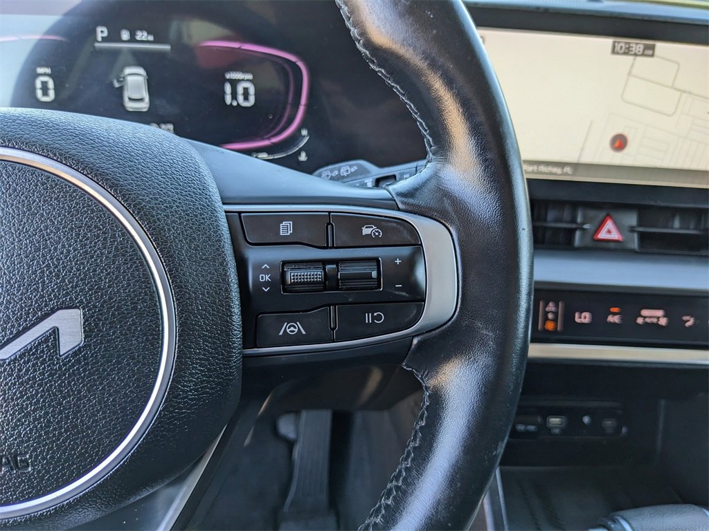 Certified 2024 Kia Sportage EX image 32