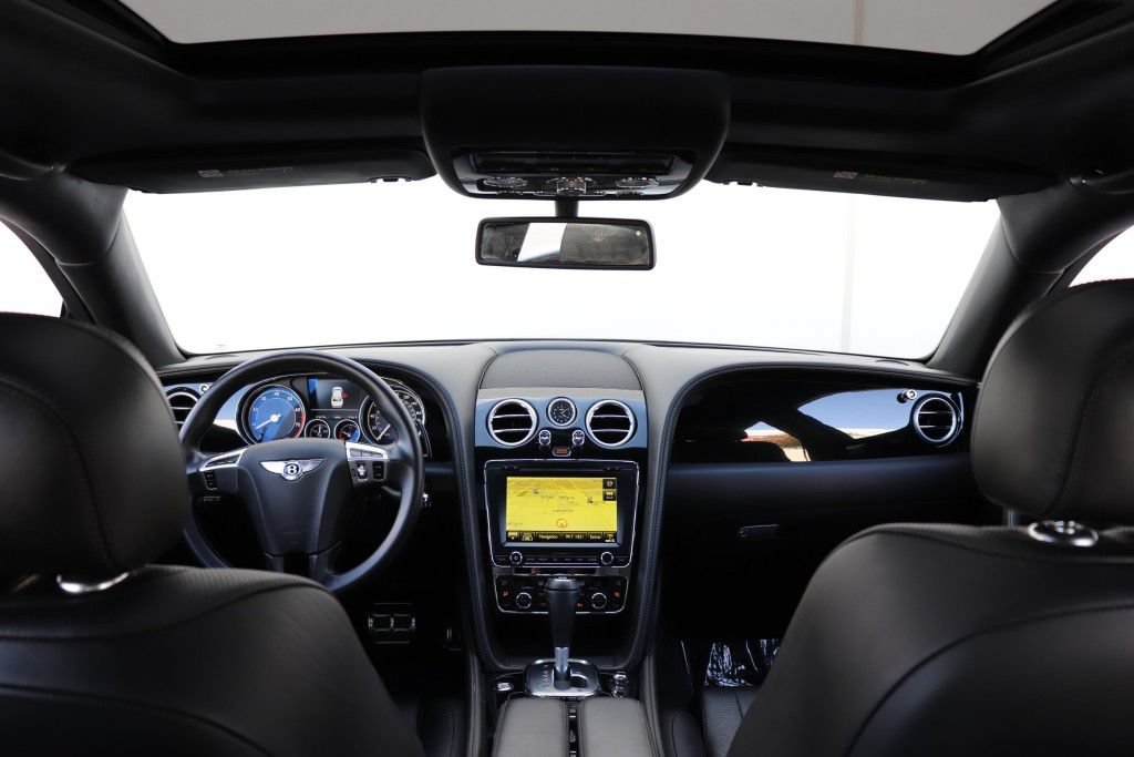 Used 2015 Bentley Flying Spur V8 AWD/4WD image 34