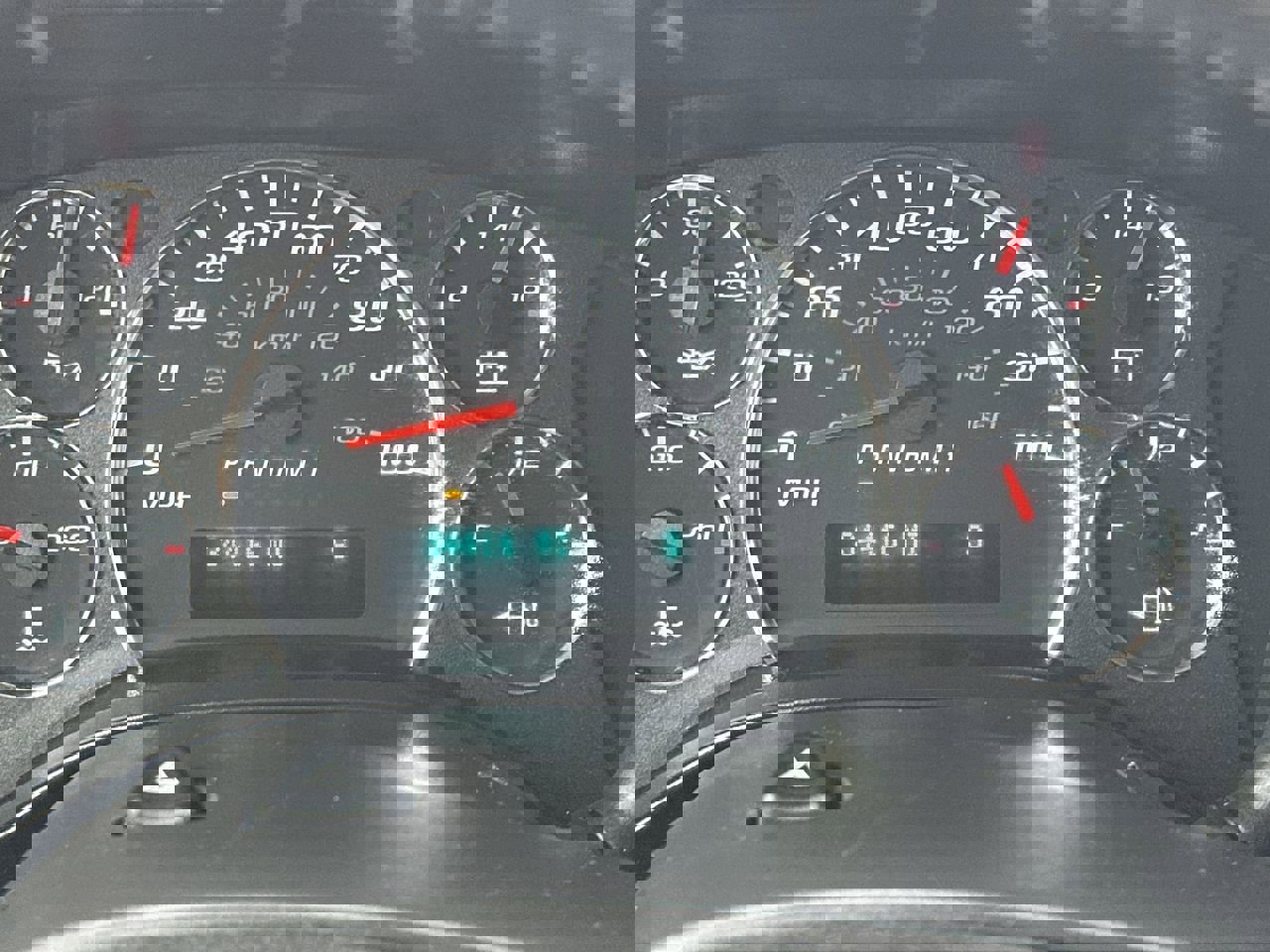 Used 2022 Chevrolet Express 2500 Extended w/ Driver Convenience Package image 15