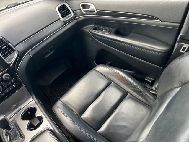Used 2021 Jeep Grand Cherokee Limited AWD/4WD image 13