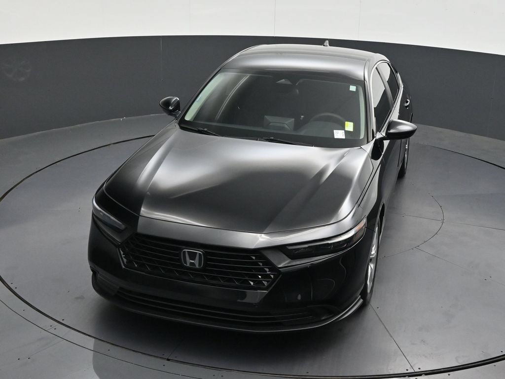 Used 2023 Honda Accord LX image 25