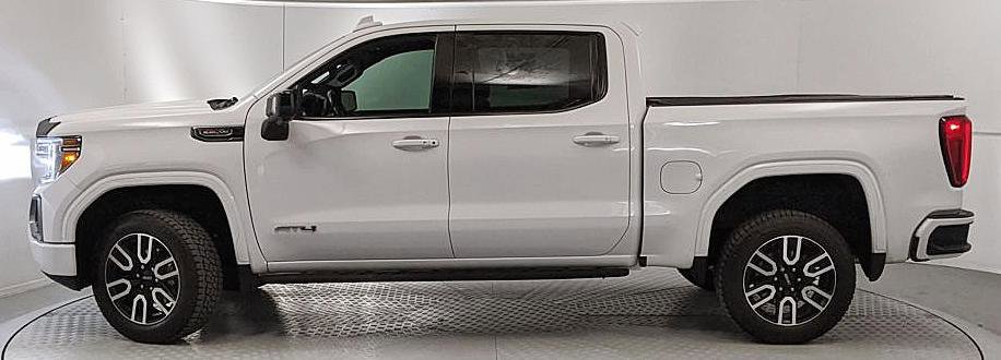 Used 2021 GMC Sierra 1500 AT4 w/ Off-Road Performance Package image 5