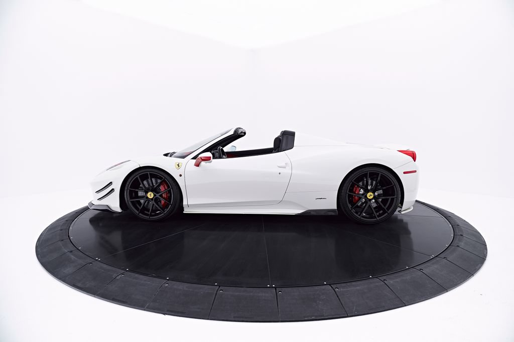 Used 2014 Ferrari 458 Spider RWD image 28