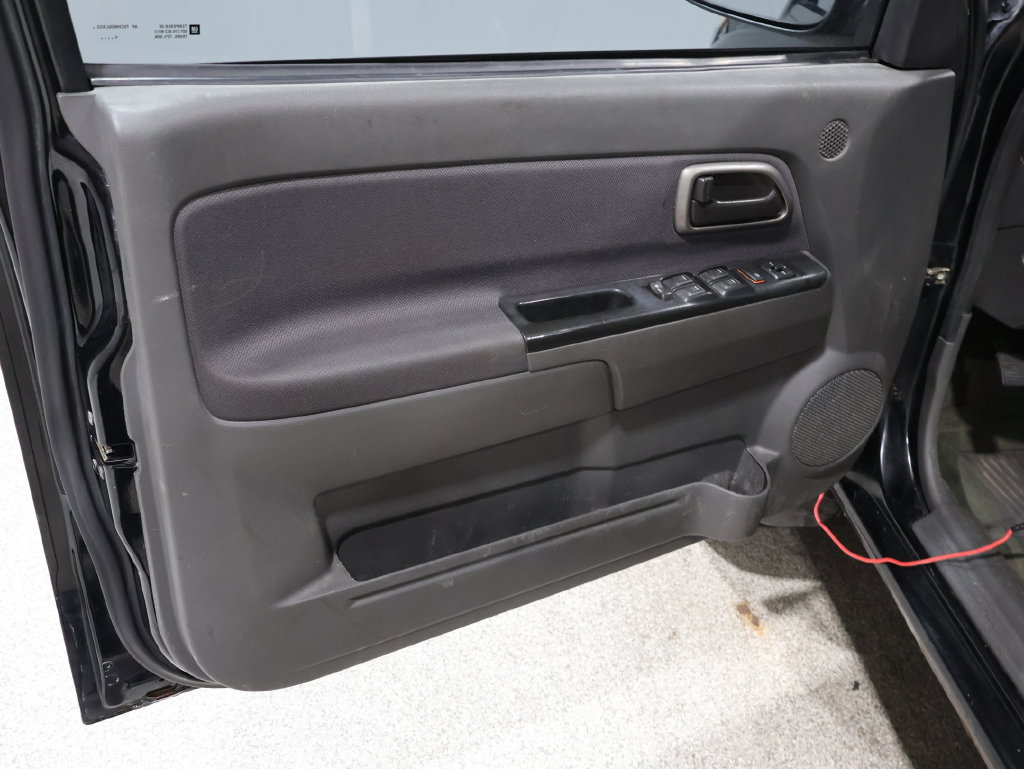 Used 2005 Chevrolet Colorado LS AWD/4WD image 13