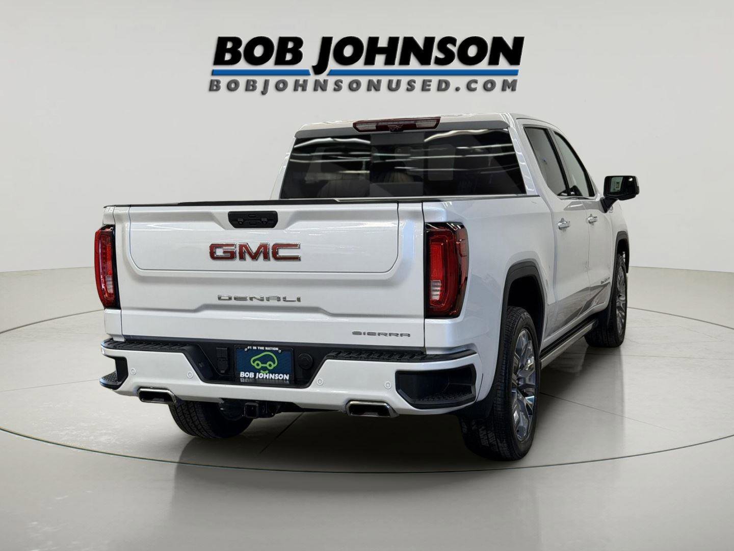 Certified 2023 GMC Sierra 1500 Denali w/ Denali Reserve Package AWD/4WD image 3