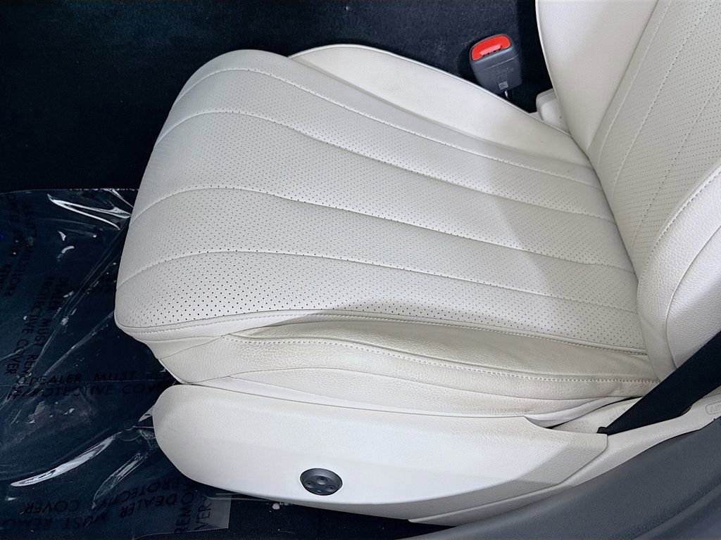 Used 2024 Mercedes-Benz E 350 4MATIC Sedan w/ Winter Package image 20