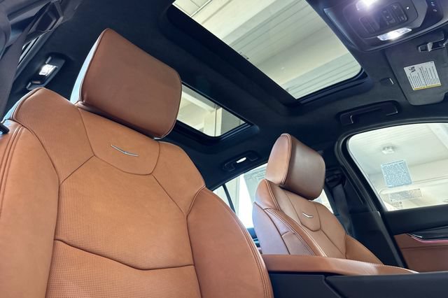 New 2026 Cadillac CT5 V w/ Platinum Package RWD image 16