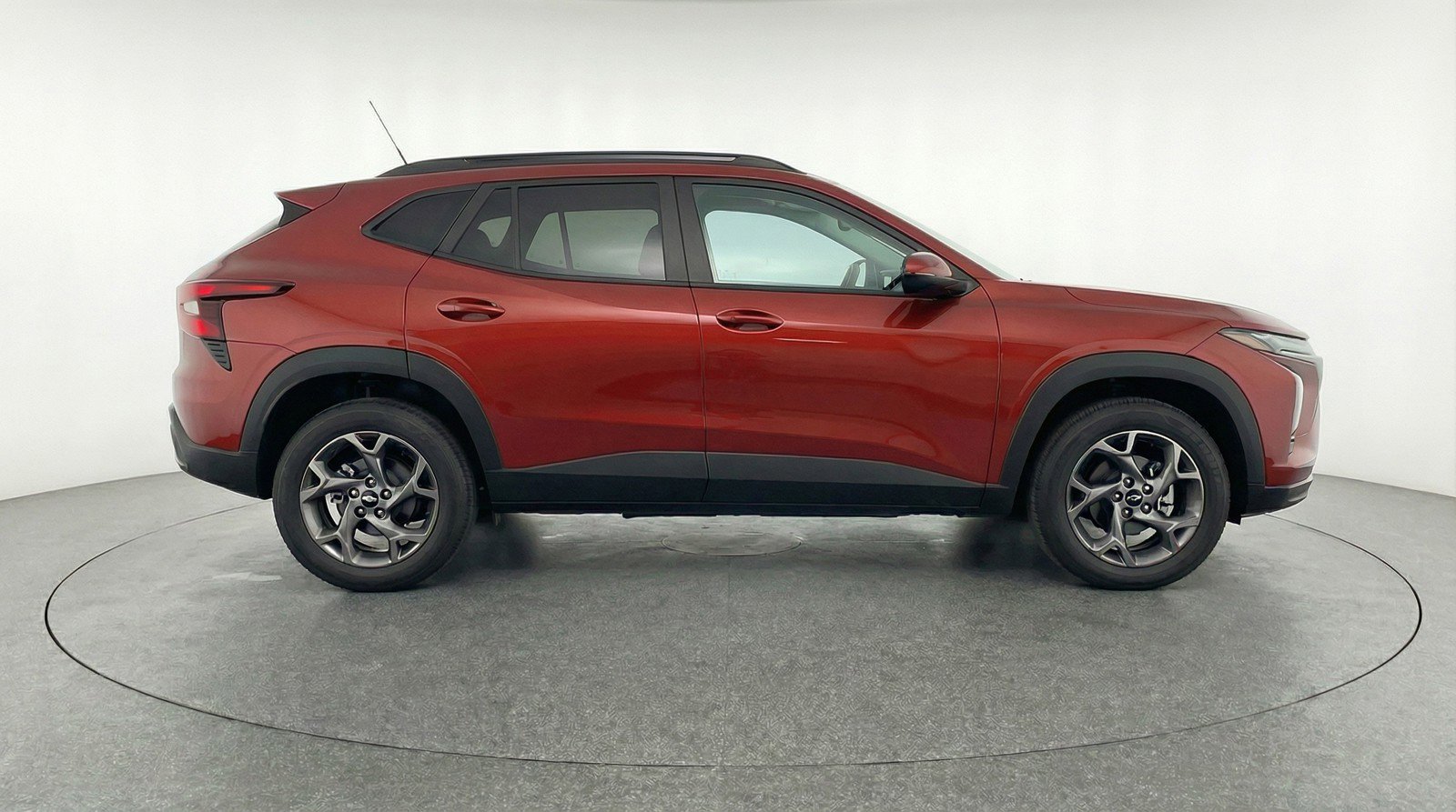 Used 2025 Chevrolet Trax LT w/ LT Convenience Package FWD image 11