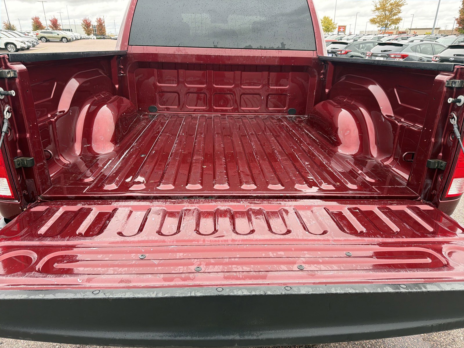 Used 2018 RAM 1500 Express w/ Express Value Package image 18